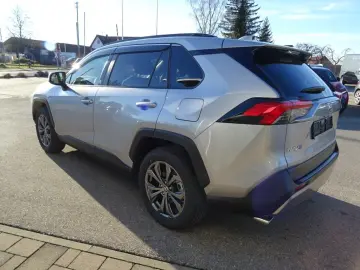 TOYOTA RAV 4 2.5 4x4 Hybrid Team Deutschland AHK