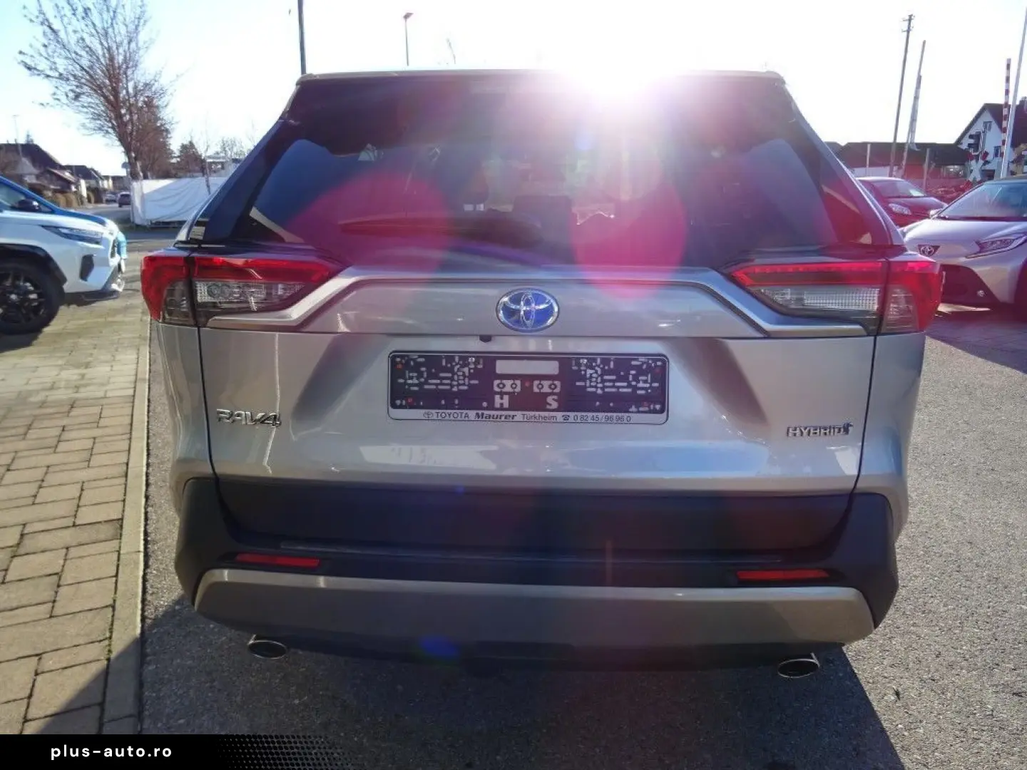 TOYOTA RAV 4 2.5 4x4 Hybrid Team Deutschland AHK