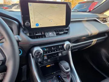 TOYOTA RAV4 Plug-In Hybrid 2.5 Teamplayer ACC LED Navi