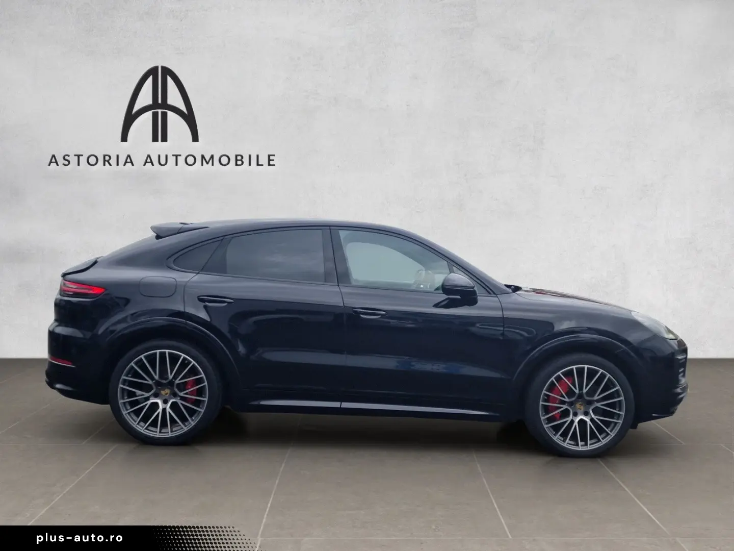 PORSCHE Cayenne Coupé GTS Paket-rot SoftCl. HuD Matrix