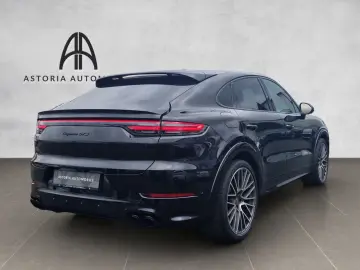 PORSCHE Cayenne Coupé GTS Paket-rot SoftCl. HuD Matrix