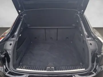 PORSCHE Cayenne Coupé GTS Paket-rot SoftCl. HuD Matrix