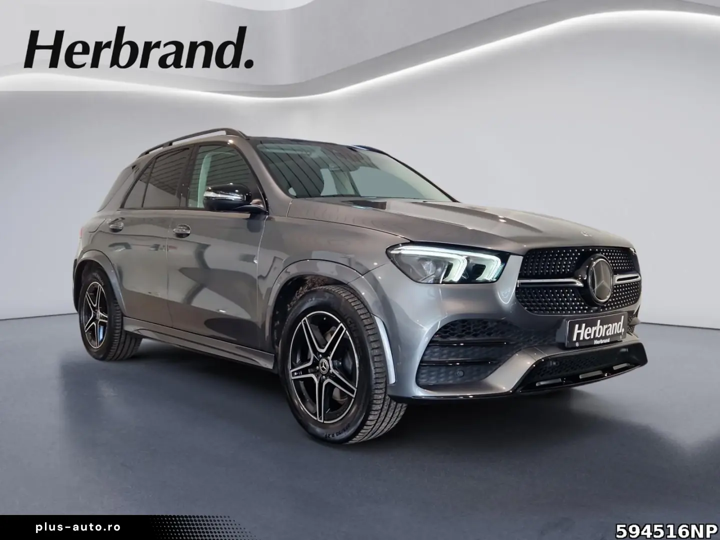 MERCEDES-BENZ GLE 400 d 4M AMG AHK Distronic Panorama Memory