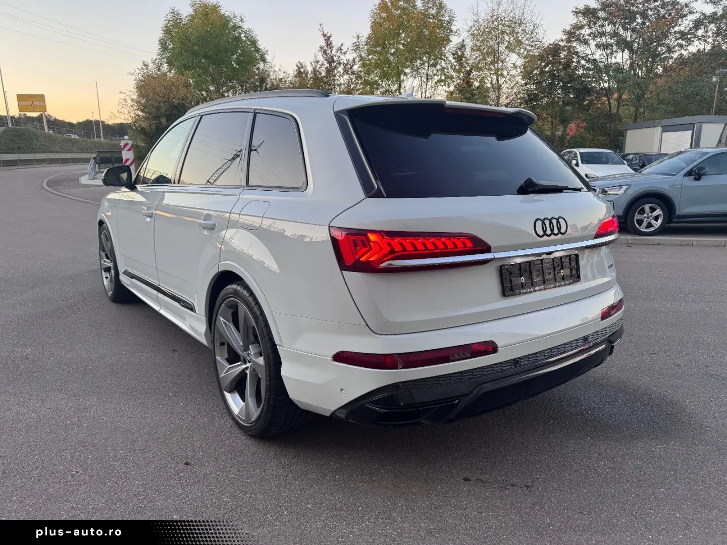 AUDI Q7 60 TFSI e Quatt S-Line Laser Pan 360  B&O 22