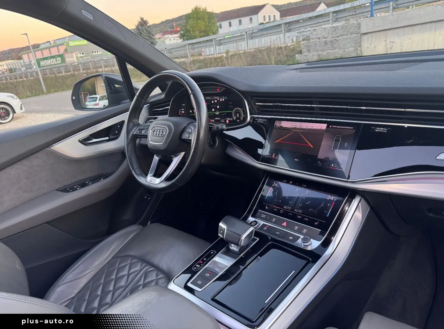 AUDI Q7 60 TFSI e Quatt S-Line Laser Pan 360  B&O 22