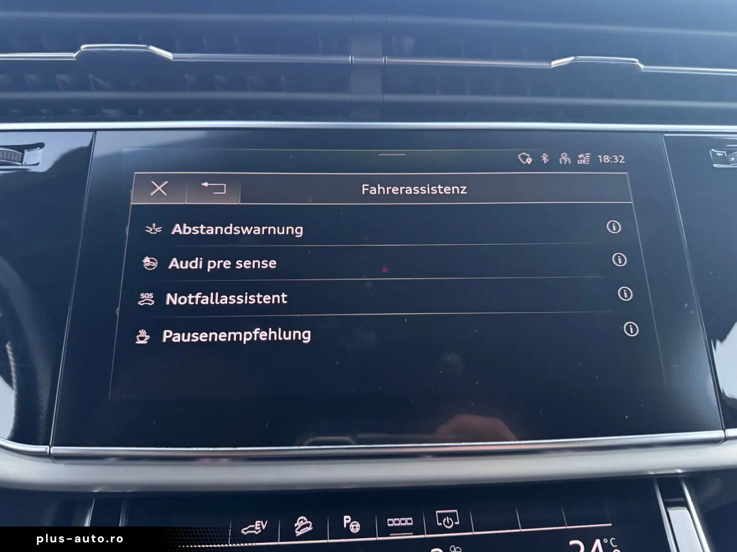 AUDI Q7 60 TFSI e Quatt S-Line Laser Pan 360  B&O 22