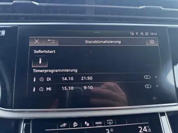 AUDI Q7 60 TFSI e Quatt S-Line Laser Pan 360  B&O 22