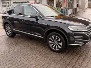 VW Touareg 3.0 V6 TDI 210kW 4MOT Tiptr. Eleganc...
