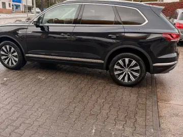 VW Touareg 3.0 V6 TDI 210kW 4MOT Tiptr. Eleganc...