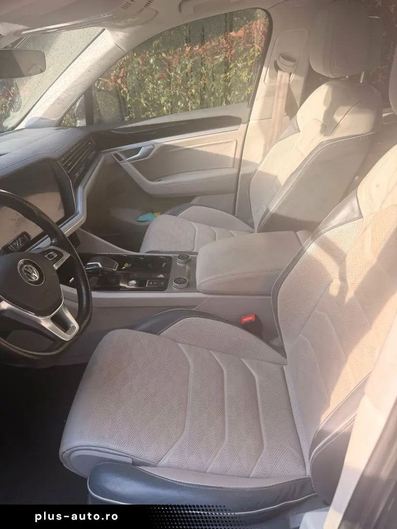 VW Touareg 3.0 V6 TDI 210kW 4MOT Tiptr. Eleganc...