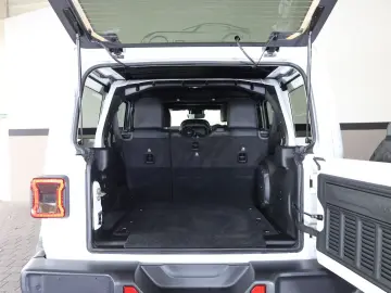 JEEP Wrangler 2.0Unlimited Sahara SHZ LHZ RFK AHK R18