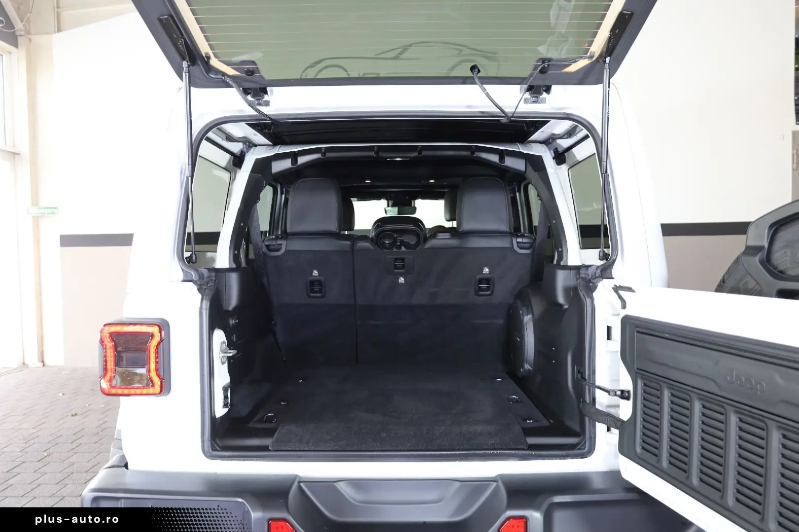 JEEP Wrangler 2.0Unlimited Sahara SHZ LHZ RFK AHK R18