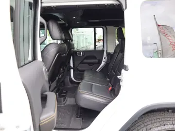 JEEP Wrangler 2.0Unlimited Sahara SHZ LHZ RFK AHK R18