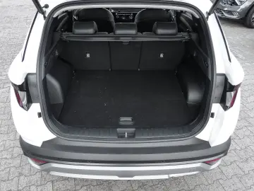 HYUNDAI Tucson Trend Mild-Hybrid 4WD