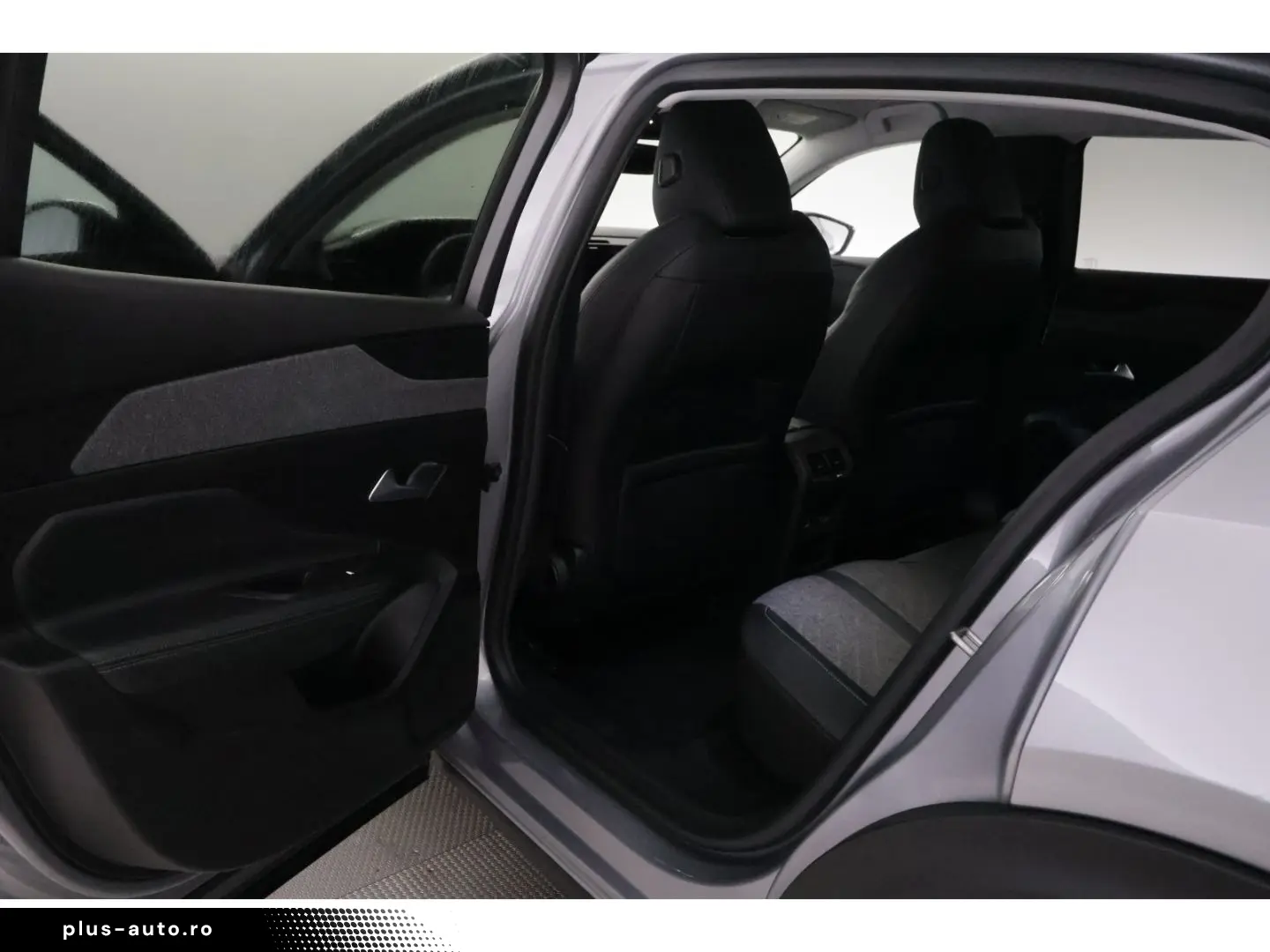 PEUGEOT 408 1.2PureTech Aut.130 Allure LED NAVI KAMERA