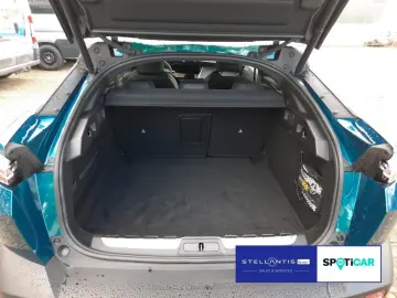 PEUGEOT 408 1.2 PT 130 GT Leder elektr.HK