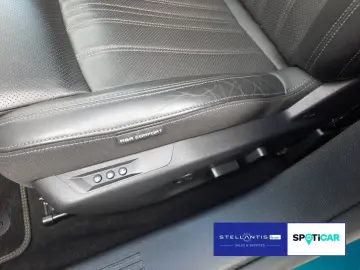 PEUGEOT 408 1.2 PT 130 GT Leder elektr.HK