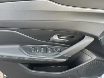 PEUGEOT 408 GT Leder  el. Heckklappe