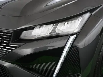 PEUGEOT 408 1.6 225 PHEV e-EAT8 Allure-Pack LED NAVI 19