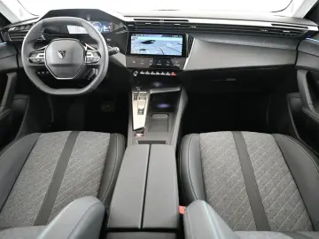 PEUGEOT 408 1.6 225 PHEV e-EAT8 Allure-Pack LED NAVI 19