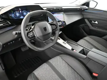 PEUGEOT 408 1.6 225 PHEV e-EAT8 Allure-Pack LED NAVI 19