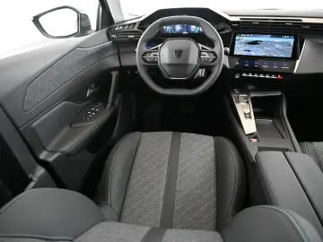 PEUGEOT 408 1.6 225 PHEV e-EAT8 Allure-Pack LED NAVI 19