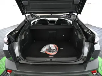 PEUGEOT 408 1.6 225 PHEV e-EAT8 Allure-Pack LED NAVI 19