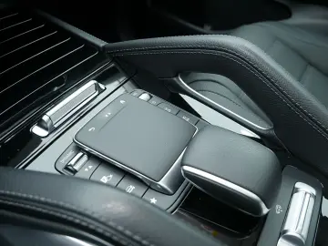 MERCEDES-BENZ GLE 400 e 4MATIC AMG MBUX Burm MBeam Night LED