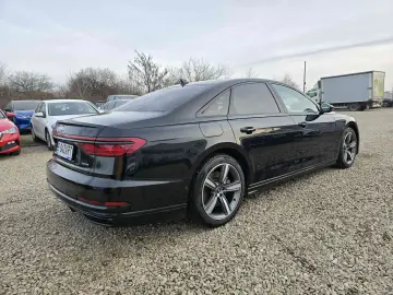 Audi A8 2021