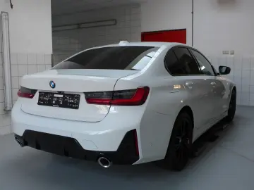 BMW 320d Lim. Aut. M Sport Kamera ACC adaptive LED