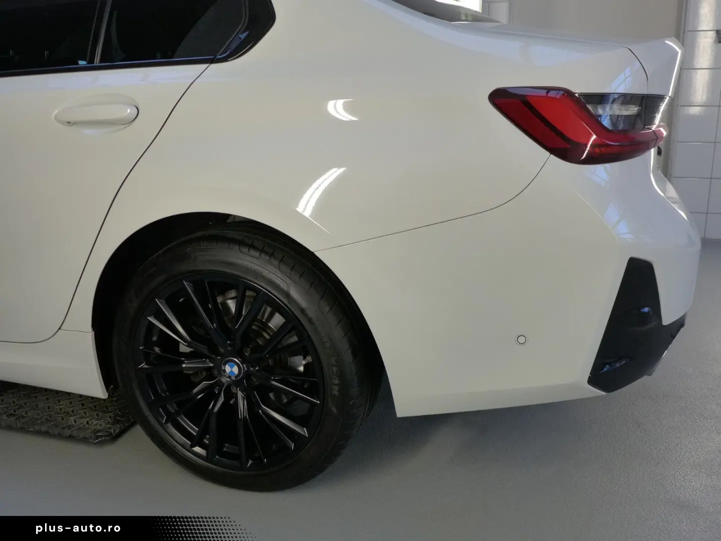 BMW 320d Lim. Aut. M Sport Kamera ACC adaptive LED