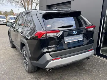 TOYOTA RAV4 2.5 Hybrid 4x4 Adventure