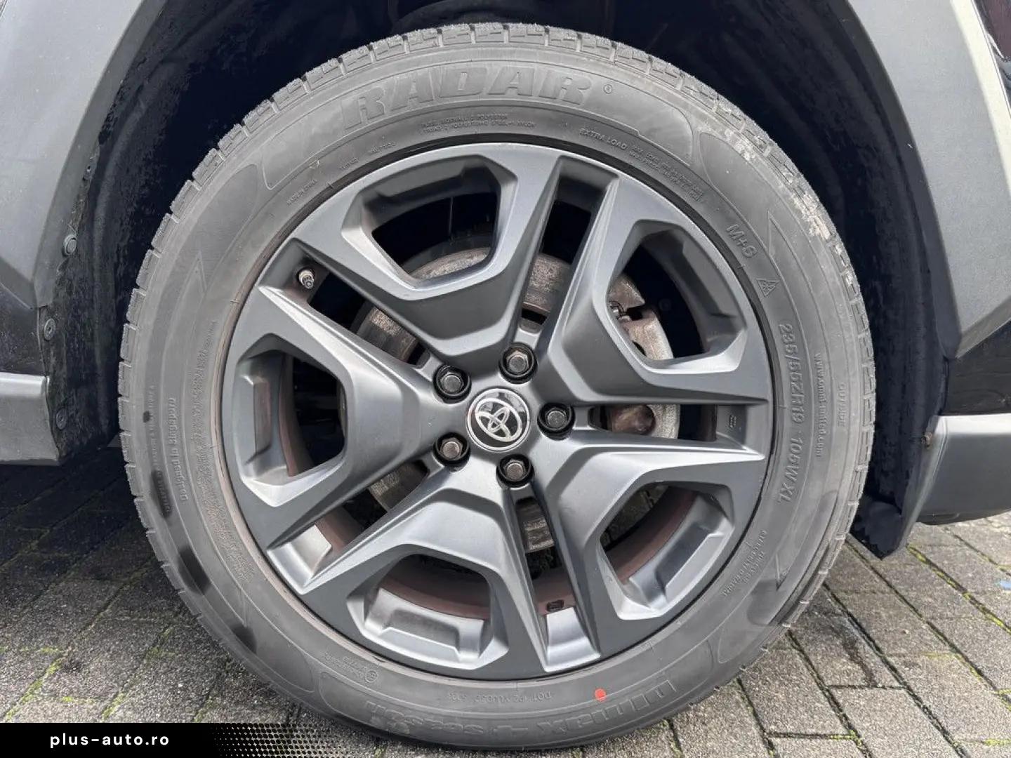 TOYOTA RAV4 2.5 Hybrid 4x4 Adventure