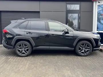TOYOTA RAV4 2.5 Hybrid 4x4 Adventure