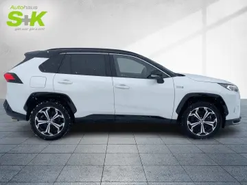 TOYOTA RAV 4 Plug-In Hybrid Technik-und Style-Paket AWD