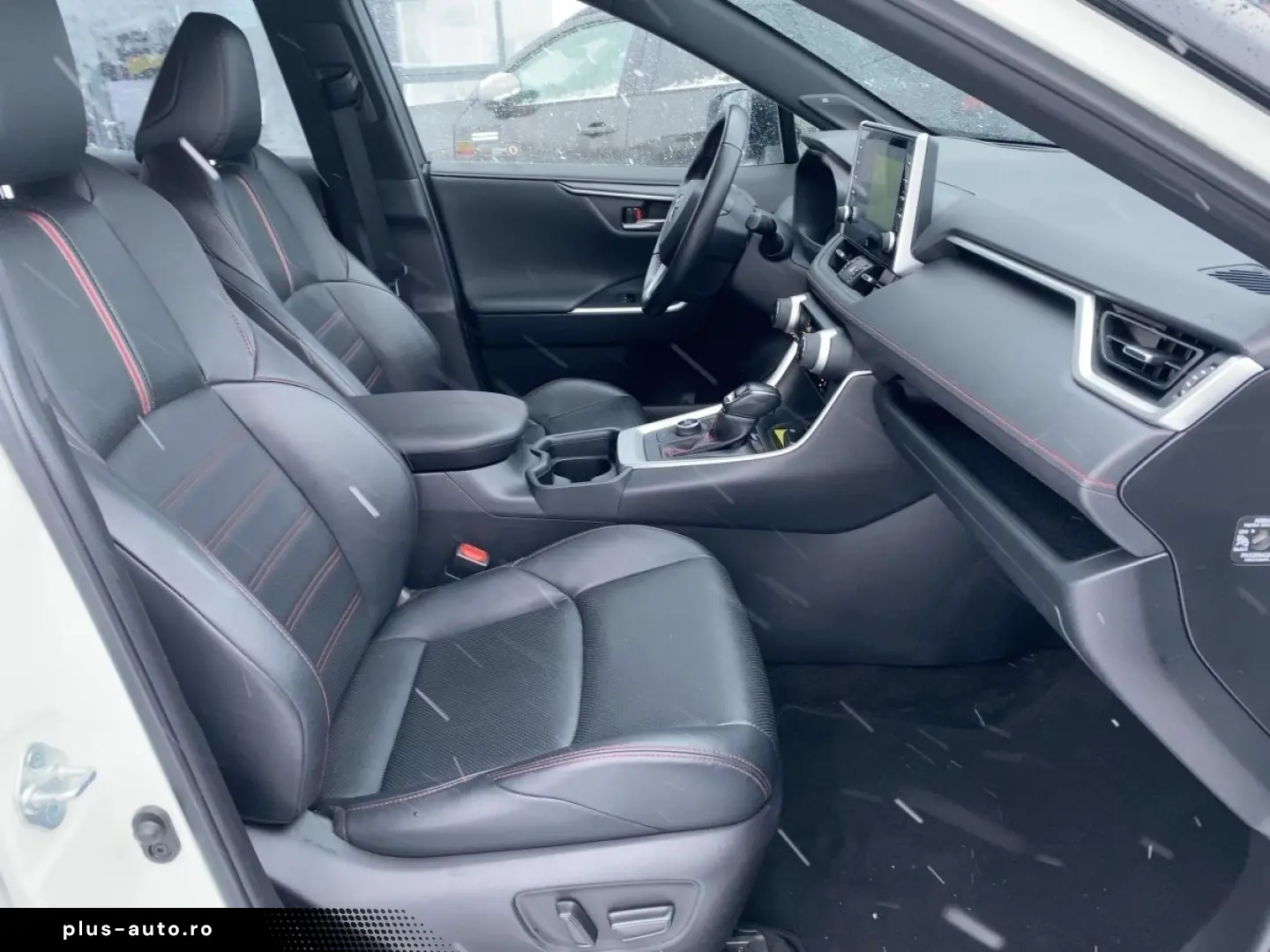 TOYOTA RAV 4 Plug-In Hybrid Technik-und Style-Paket AWD