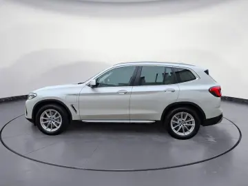 BMW X3 xDrive30e AT Aut. Klimaaut. Head-Up AHK HIFI