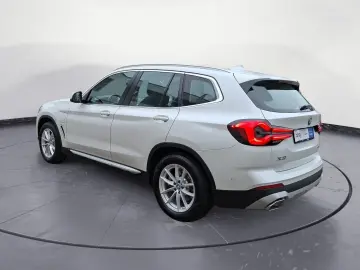 BMW X3 xDrive30e AT Aut. Klimaaut. Head-Up AHK HIFI