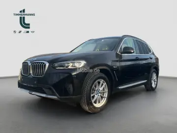 BMW X3 xDrive30e HUD AHK AdLED HiFi DrAss Lenkradhz