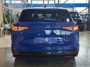 SKODA Enyaq 80x Sportline Pano AHK Wärmepumpe Navi LED