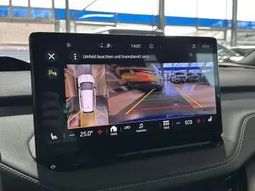 SKODA Enyaq 80x Sportline Pano AHK Wärmepumpe Navi LED