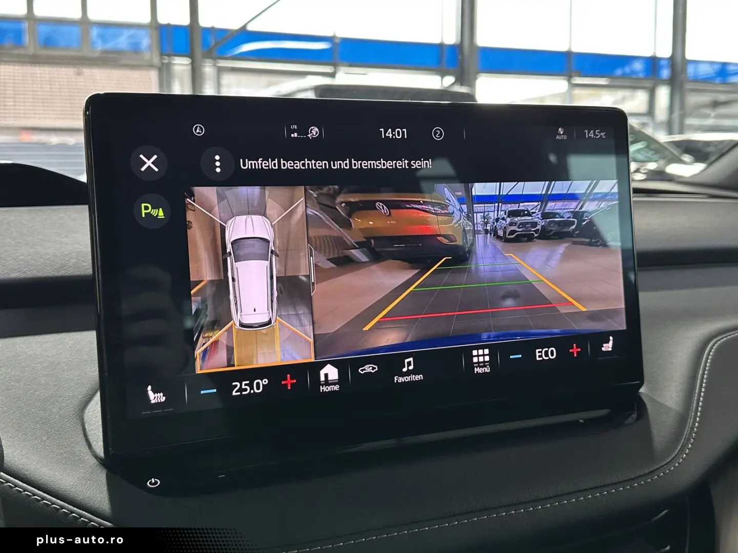 SKODA Enyaq 80x Sportline Pano AHK Wärmepumpe Navi LED