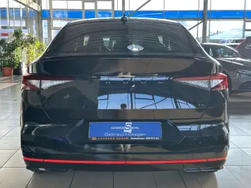 SKODA Enyaq RS Lounge Pano. dig.Cockpit Matrix-LED HUD