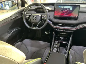 SKODA Enyaq RS Lounge Pano. dig.Cockpit Matrix-LED HUD