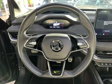 SKODA Enyaq RS Lounge Pano. dig.Cockpit Matrix-LED HUD