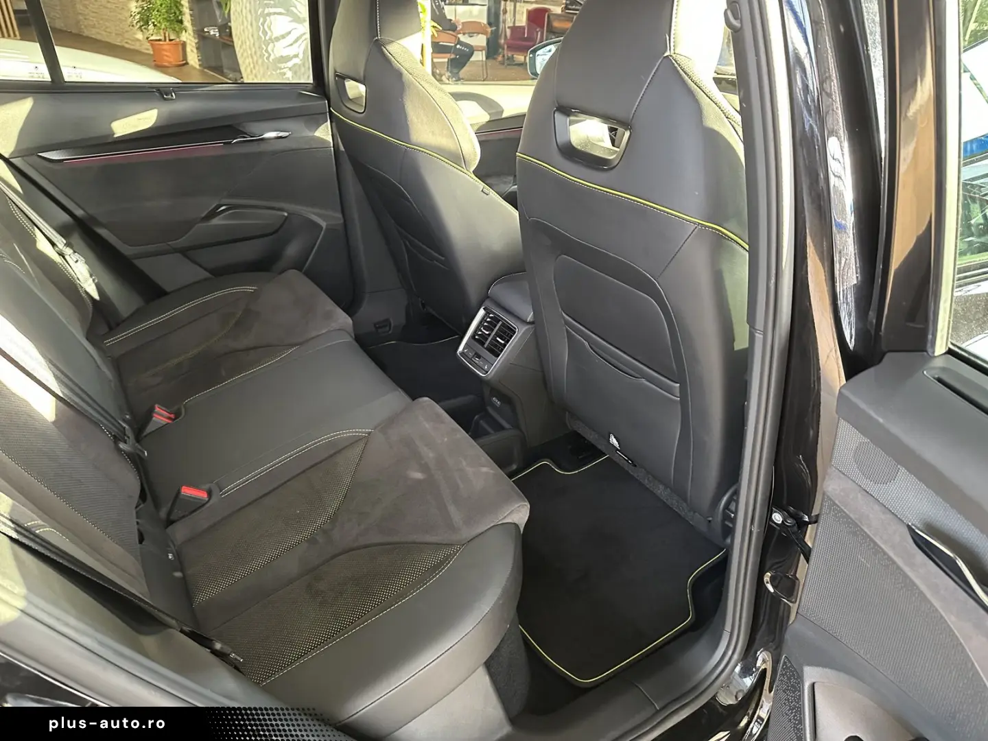 SKODA Enyaq RS Lounge Pano. dig.Cockpit Matrix-LED HUD