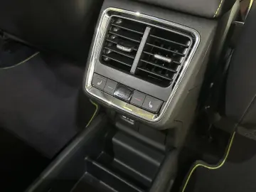 SKODA Enyaq RS Lounge Pano. dig.Cockpit Matrix-LED HUD