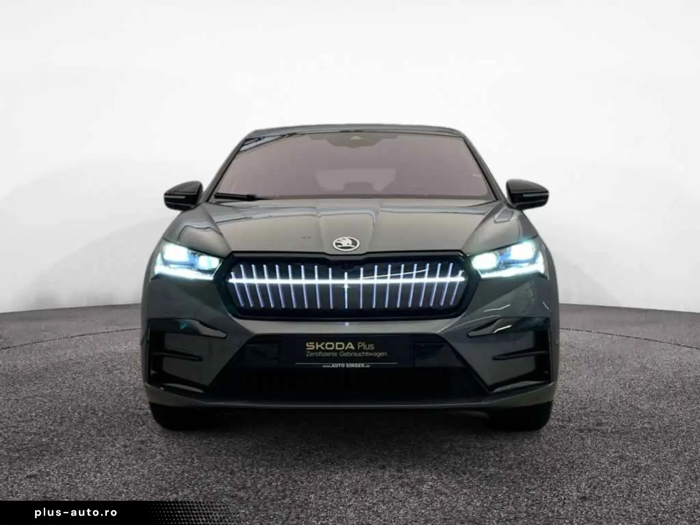 SKODA Enyaq Coupe RS 4x4  WÄRME AHK PANO LEDER MATRIX