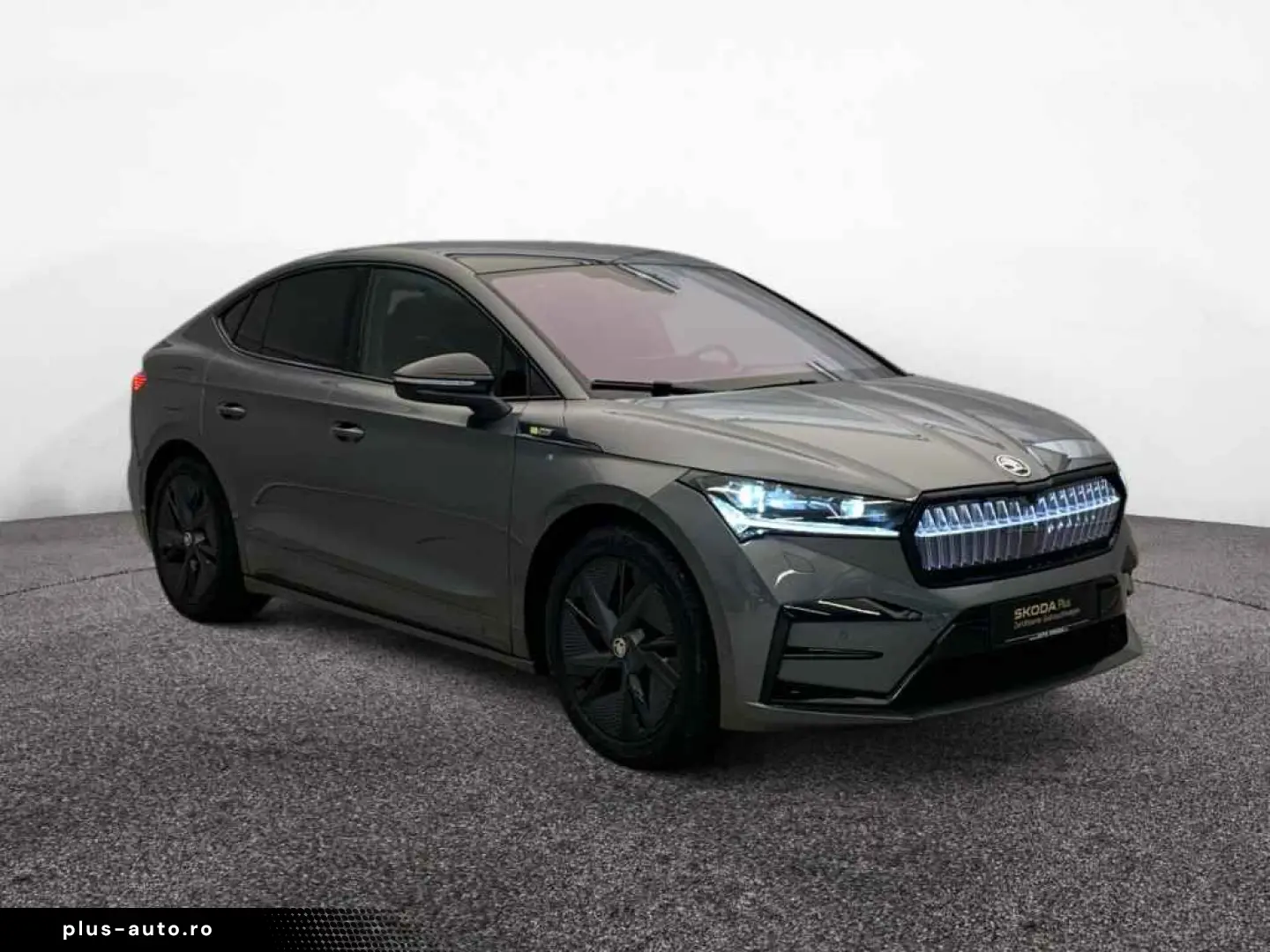 SKODA Enyaq Coupe RS 4x4  WÄRME AHK PANO LEDER MATRIX