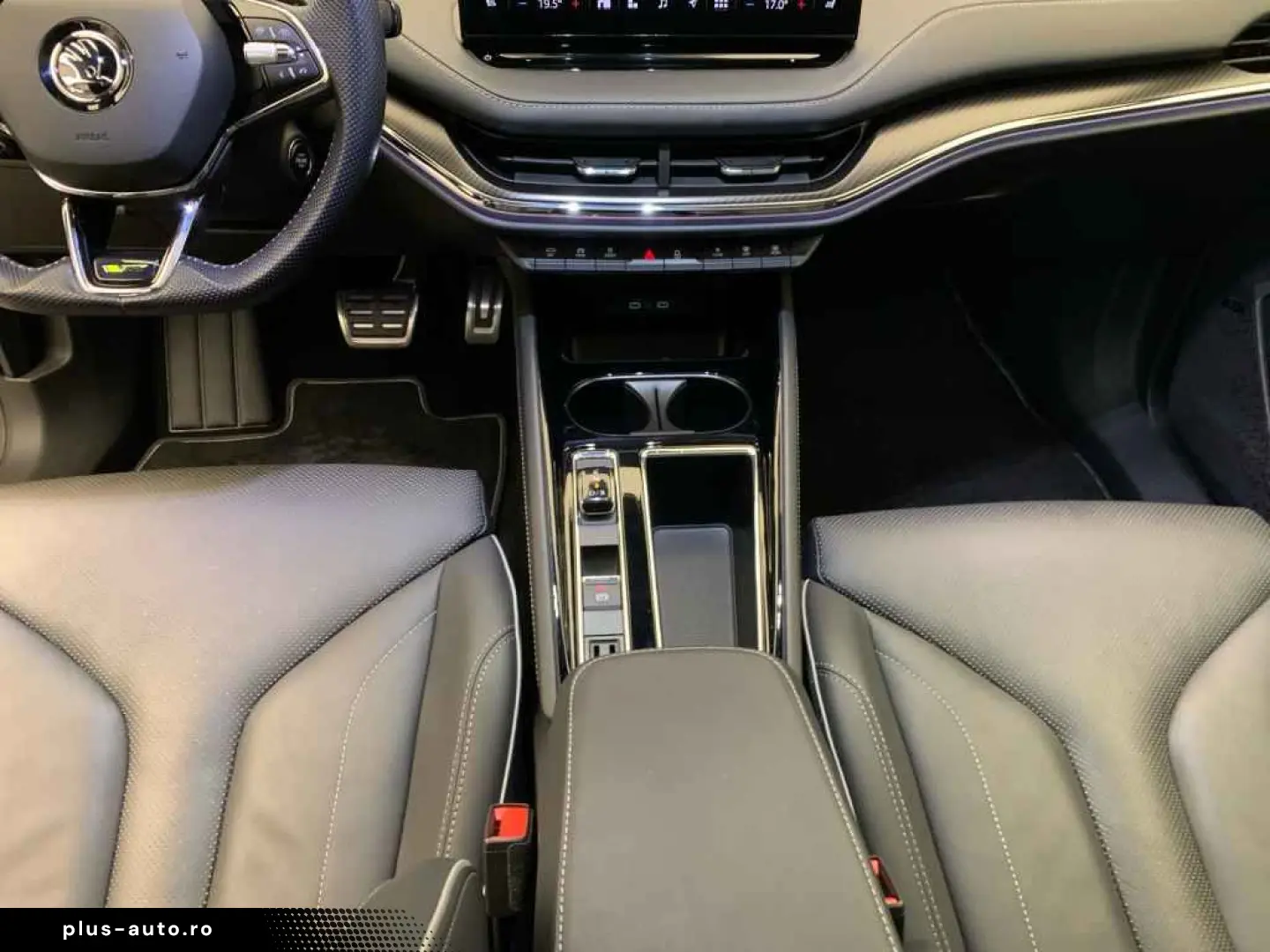 SKODA Enyaq Coupe RS 4x4  WÄRME AHK PANO LEDER MATRIX